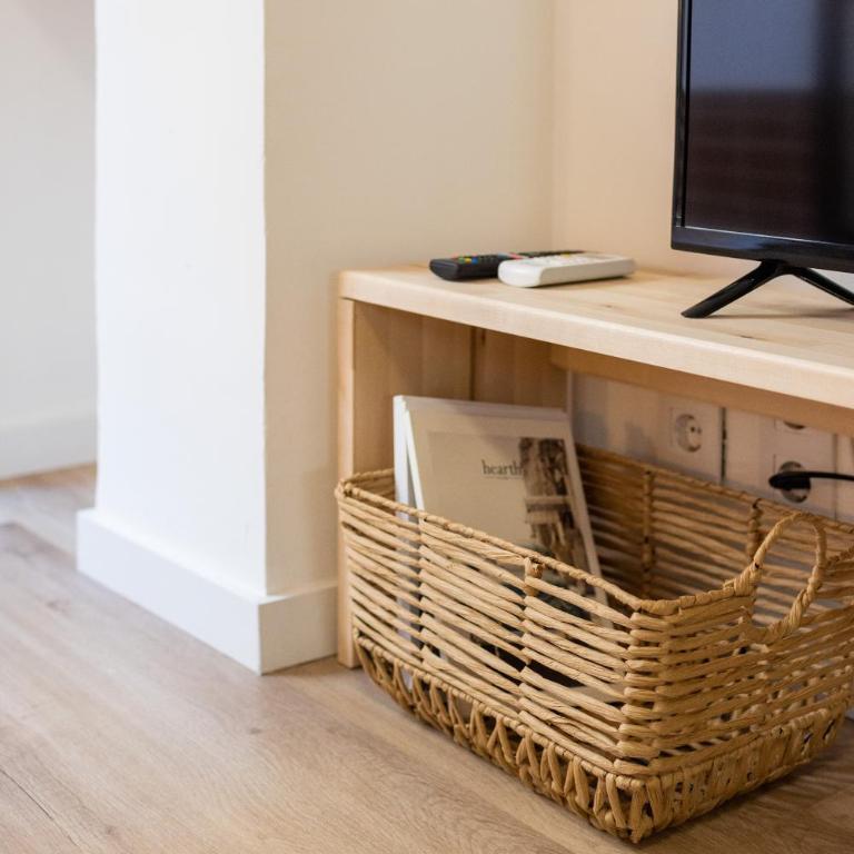 FLORIT FLATS - The Apolo Suite - One-Bedroom Apartment - 23
