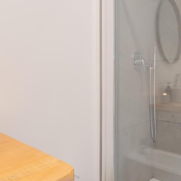 Ginepro & Salvia Apartments in Como by Rent All Como - Appartamento con 1 Camera da Letto - 49