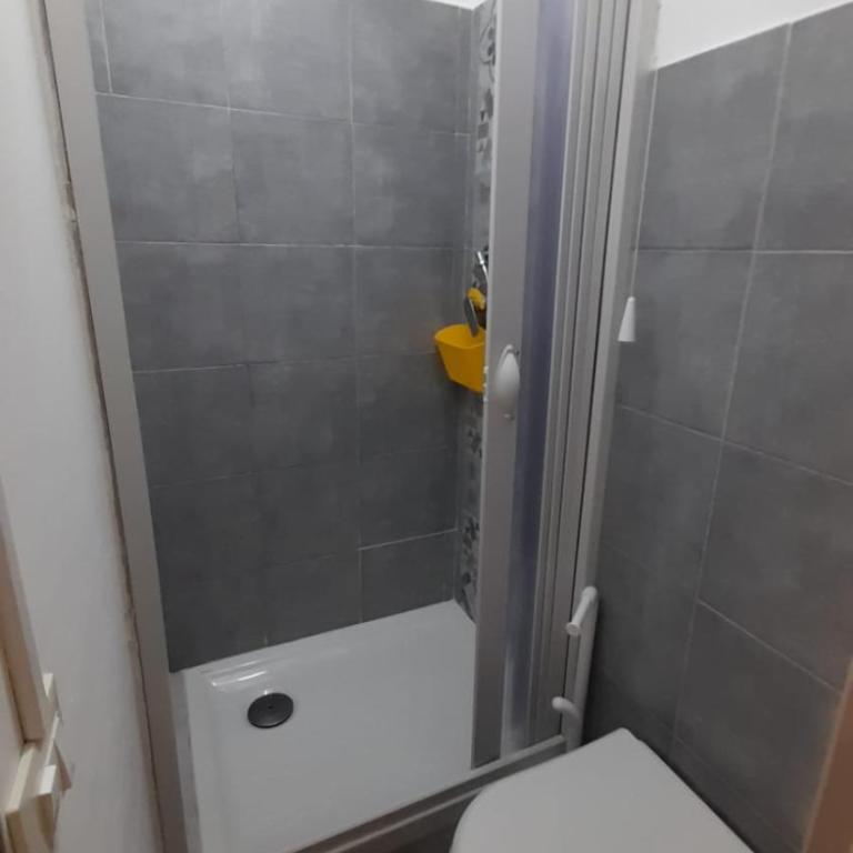 Al 22 Appartamenti - Appartamento con 2 Camere da Letto - 3