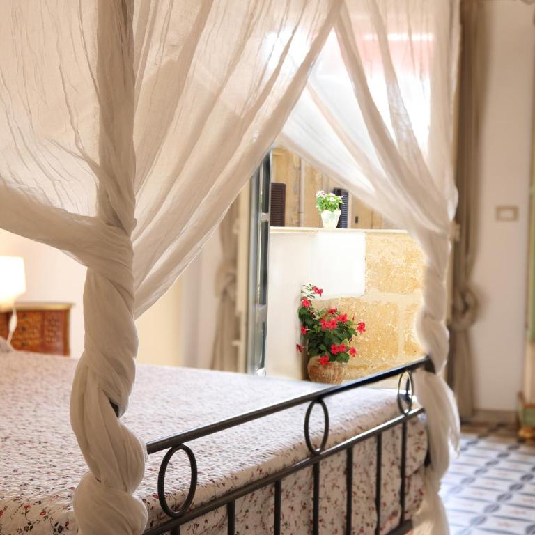 Charme in centro - Tourist rental - Double Room with Extra Bed - 3