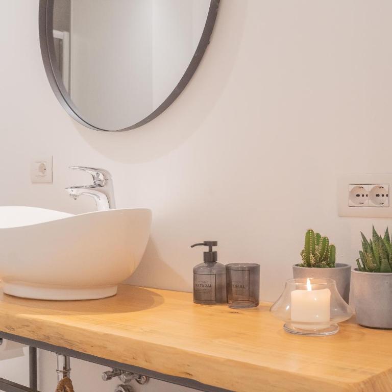 Ginepro & Salvia Apartments in Como by Rent All Como - Appartamento con 2 Camere da Letto - 31