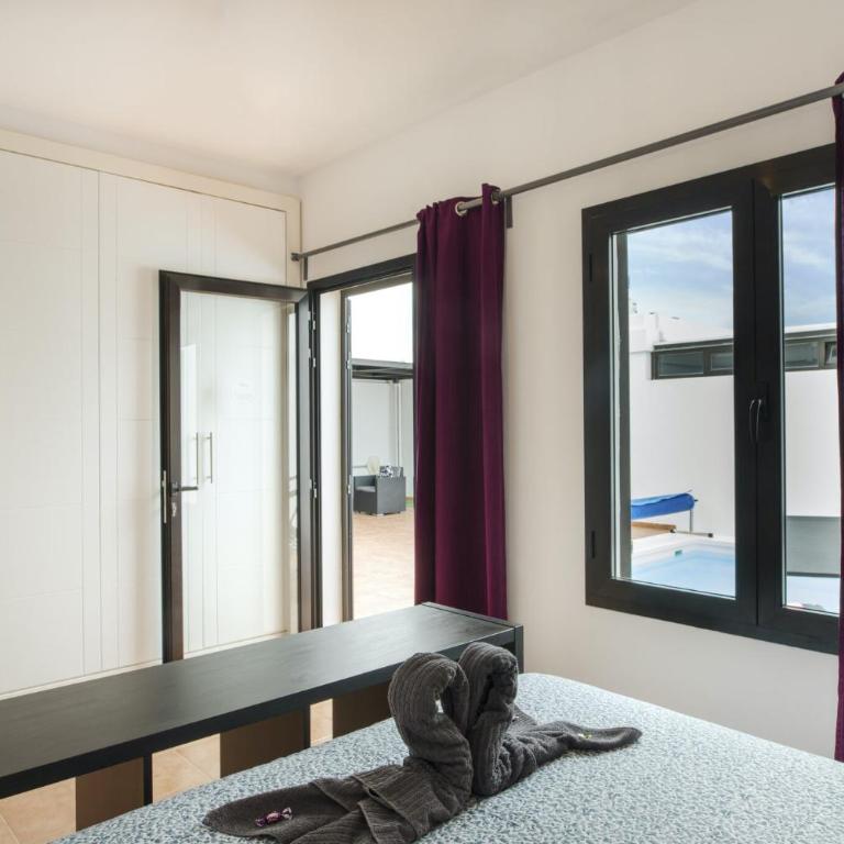 Villa Wave by HH - Three-Bedroom Villa - 17
