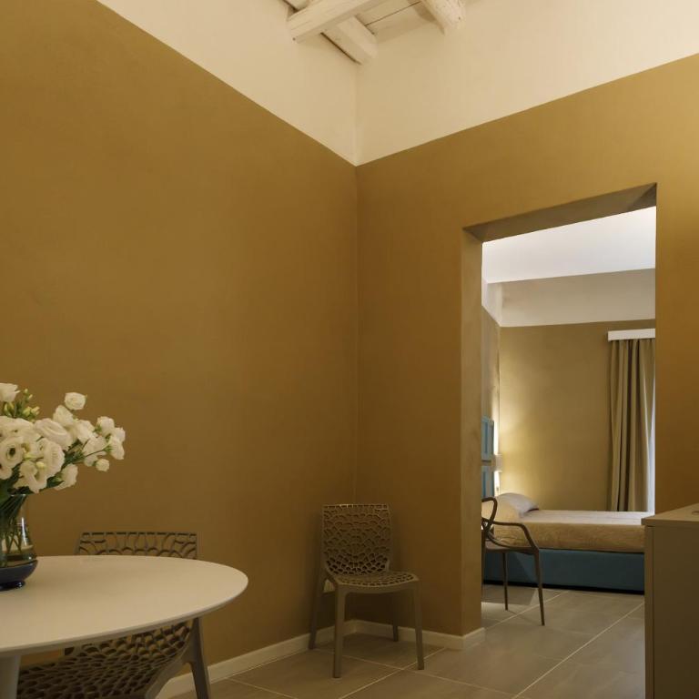 Palazzo Mancina - Suite Familiare con Balcone - 3