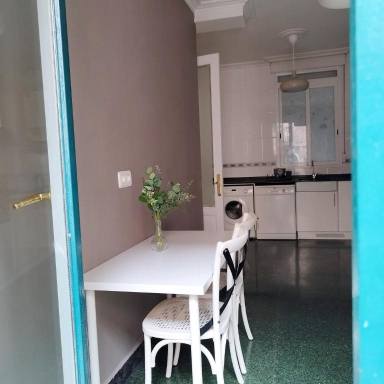 Sanfran 38 by Staynnapartments - Two-Bedroom Apartment - 26