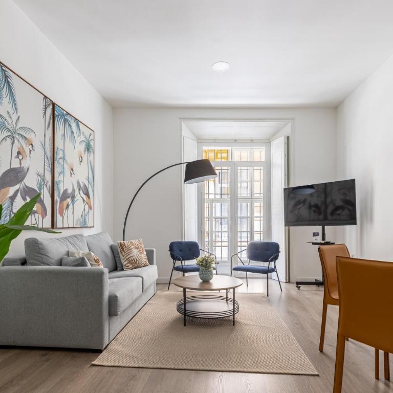 Thyssen Boutique Apartments by Caleta Homes - Apartamento Estándar - 2