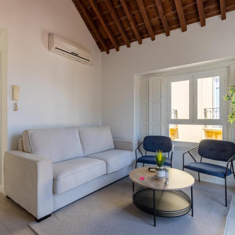 Thyssen Boutique Apartments by Caleta Homes - Apartamento con terraza - 8