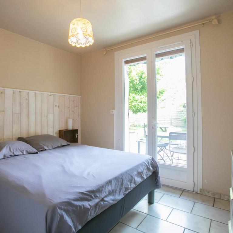 Maison avec jardin à 2mn du centre - Maison 4 Chambres - 19