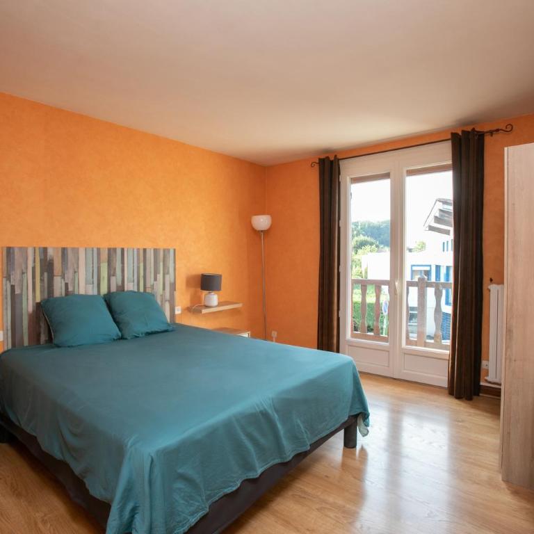 Maison avec jardin à 2mn du centre - Maison 4 Chambres - 12