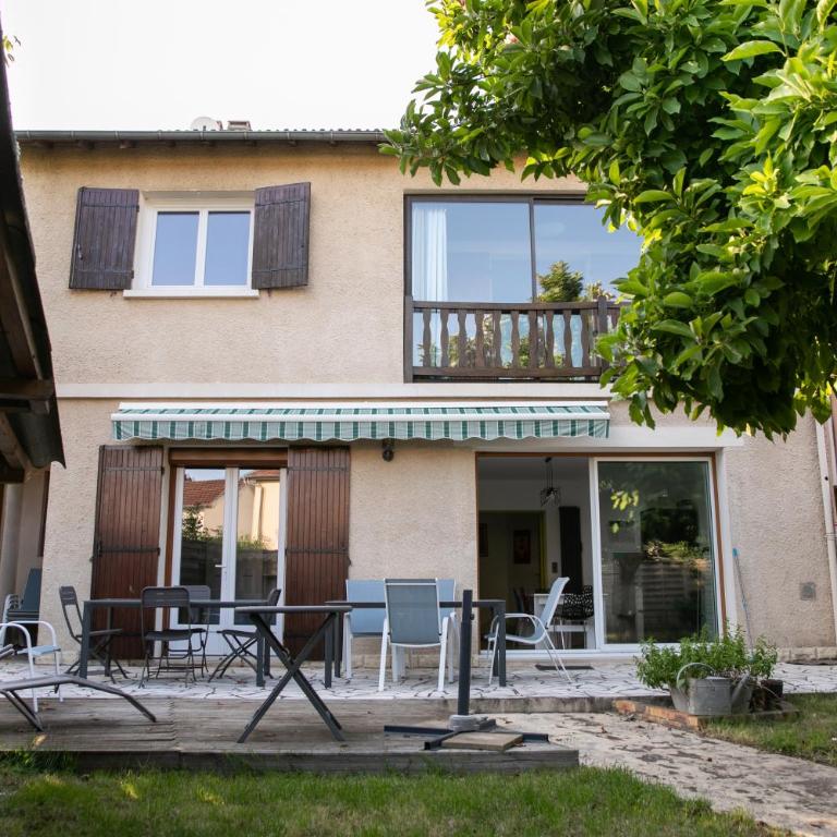 Maison avec jardin à 2mn du centre - Maison 4 Chambres - 1