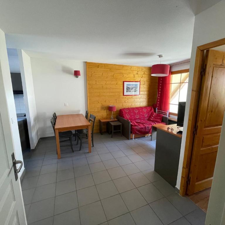 Appartement Les Chalets de Belledonne - Appartement 2 Chambres - 5