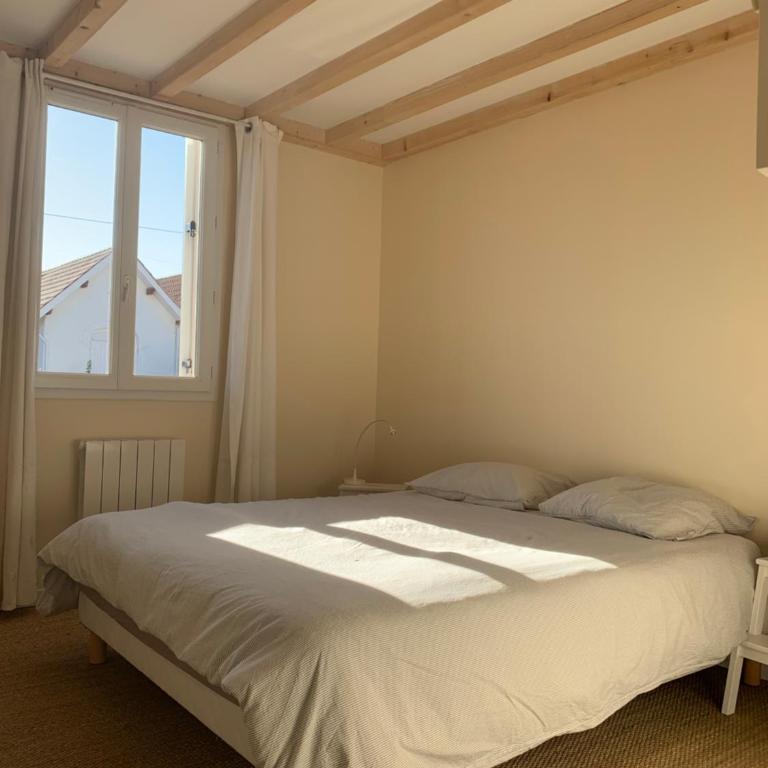 Biby BeachHouse - Villa - 13