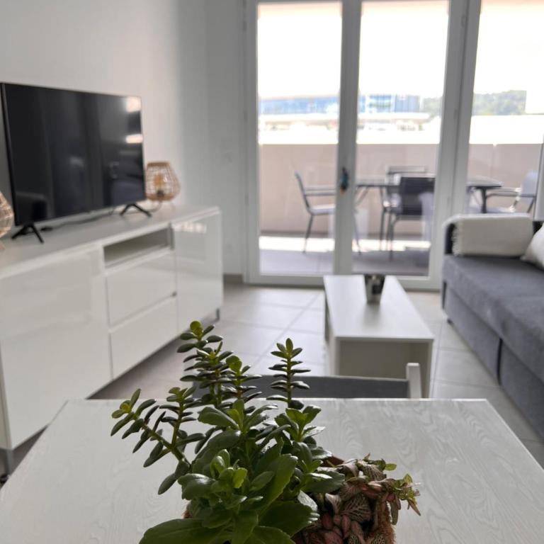 Cap'Appart' - One-Bedroom Apartment - 2