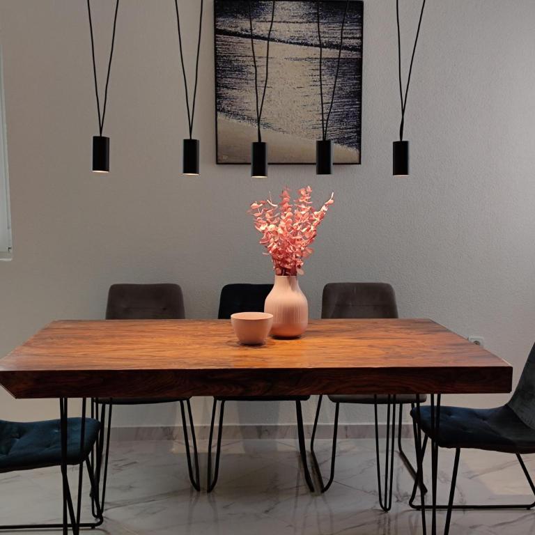 Villa Olive Hill - Three-Bedroom Villa - 6