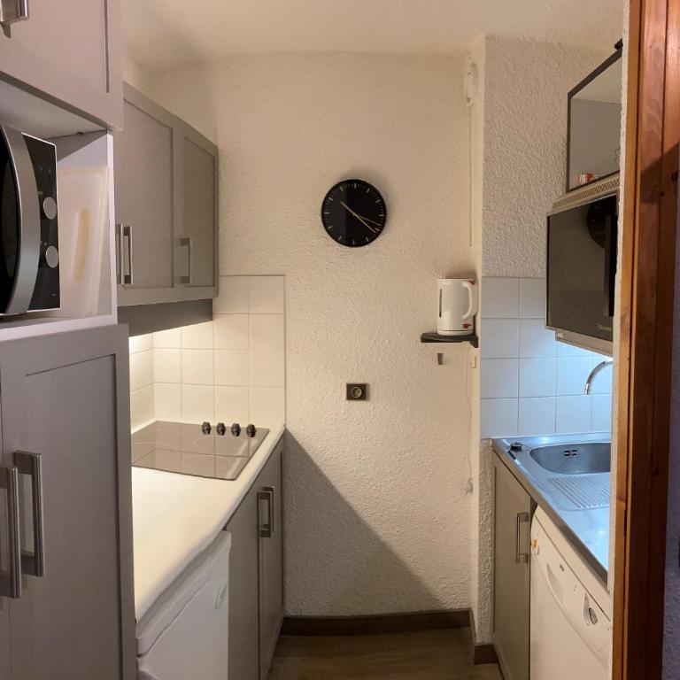 Ruim 6 persoons appartement super centraal gelegen aan de piste - Appartamento con 1 Camera da Letto - 4