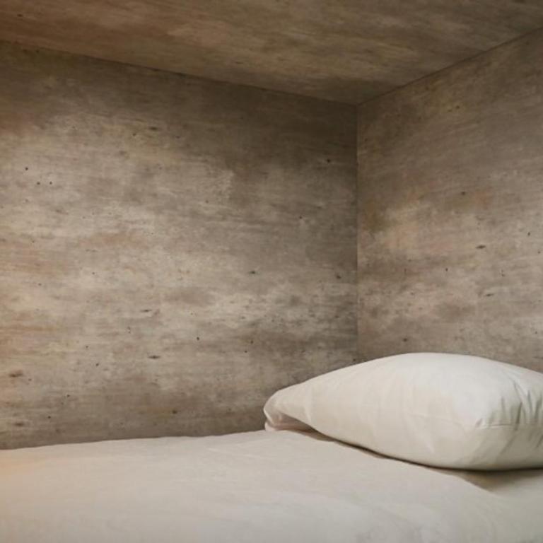 HOSTAL XAO - Cama en habitación compartida mixta de 10 camas - 1
