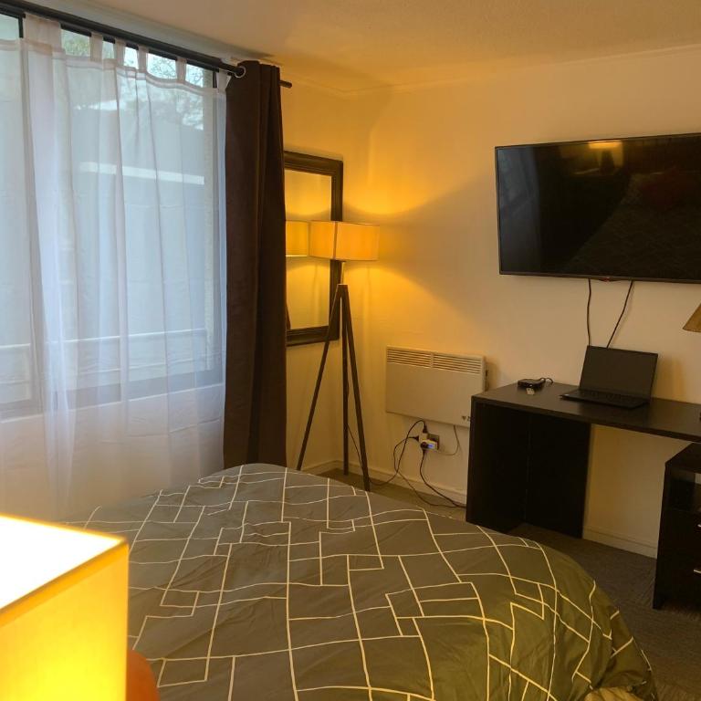 Exquisito Studio en Metro Moneda. Santiago Centro - One-Bedroom Apartment - 2