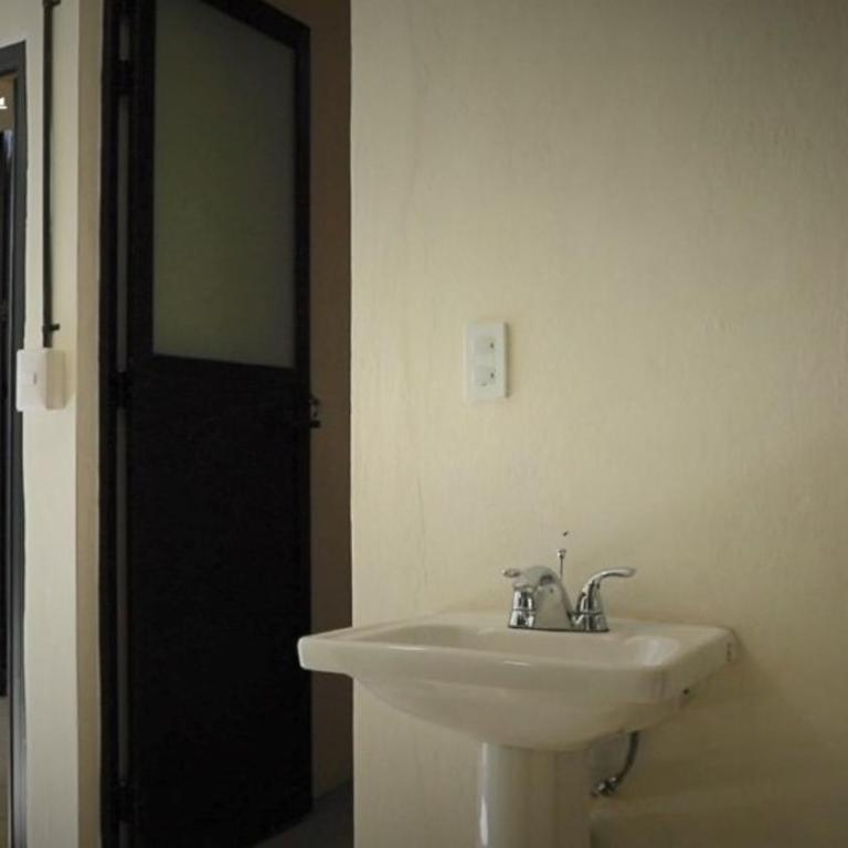 HOSTAL XAO - Litera en habitación compartida - Solo mujeres - 2