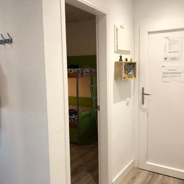 Estartit Delta 4C - Three-Bedroom Apartment - 18