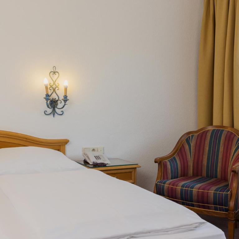 Hotel Tauernhof I Zell am See-Kaprun Sommerkarte inklusive - Deluxe Doppel-/Zweibettzimmer - 1