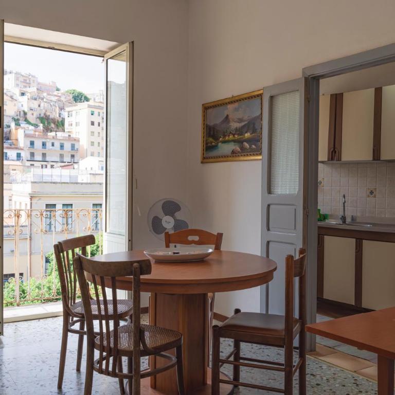 Casa Bellizzi (secondo piano) - Appartamento con 3 Camere da Letto - 23