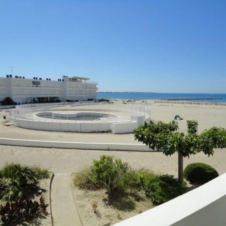 Appartement 2 pièces avec piscine et parking, en bord de plage - FR-1-250-213 - Appartamento - 2