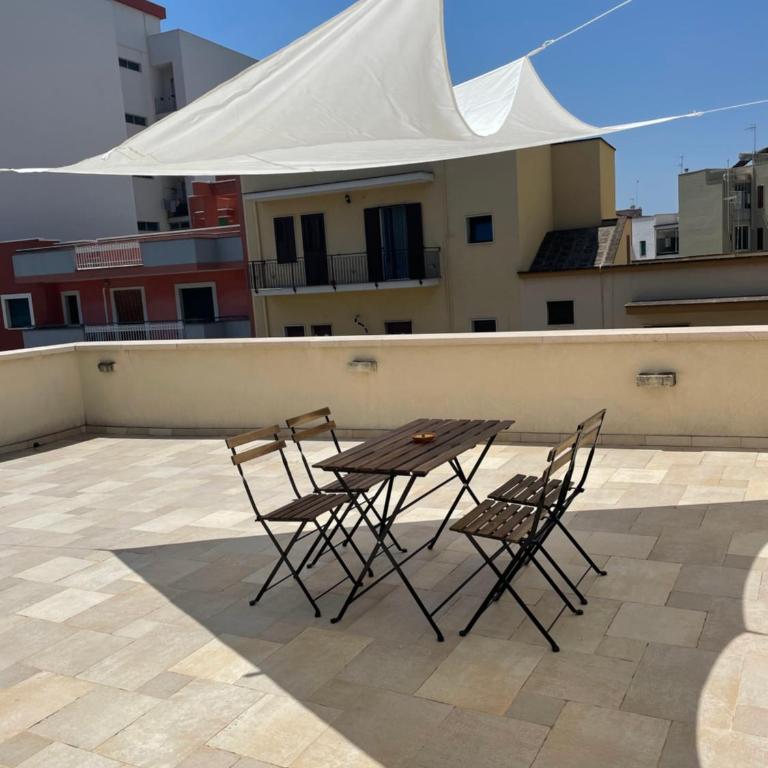 Casa Oberdan - private parking - Appartamento con 2 Camere da Letto - 18