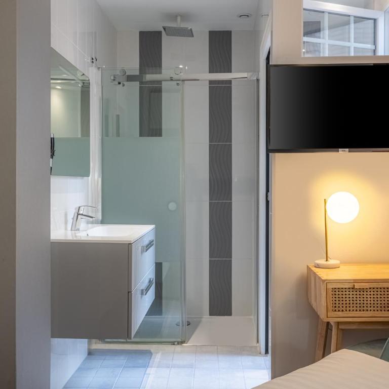 Makom Pereire - Chambre Double Deluxe - 5