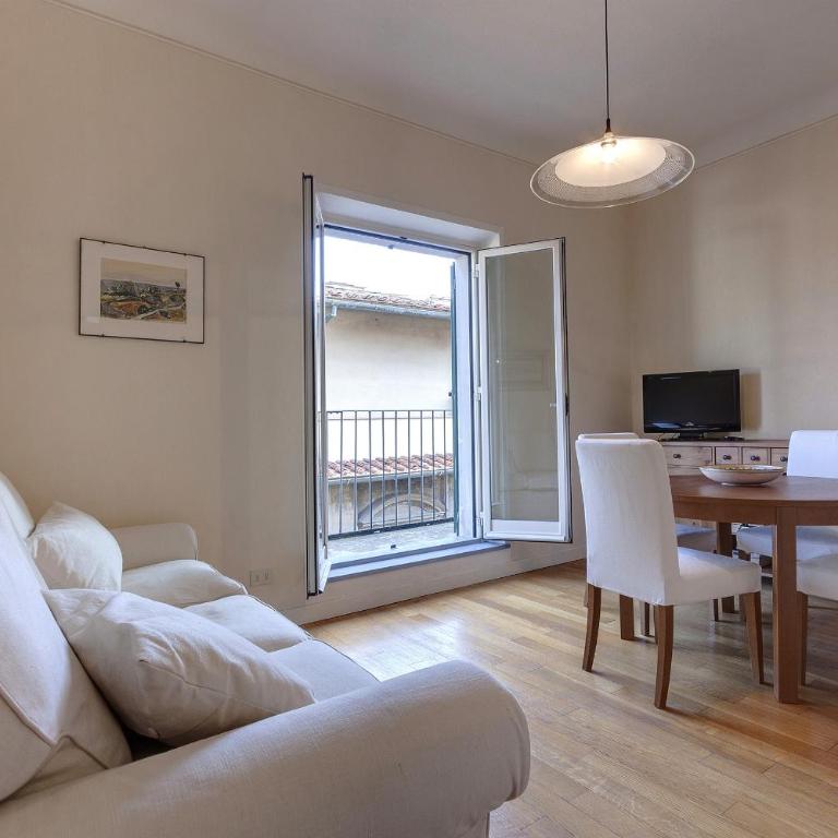 Florence Apartments Home Feeling - Class One-Bedroom Apartment - 2