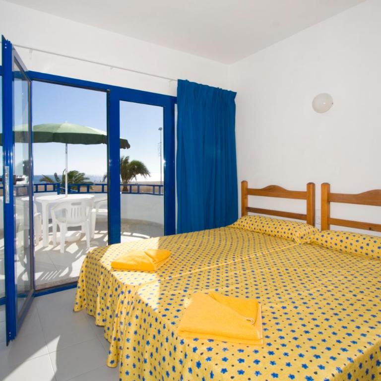 Apartamentos Club Pocillos - Two-Bedroom Apartment with Sea View (5 Adults) - 4