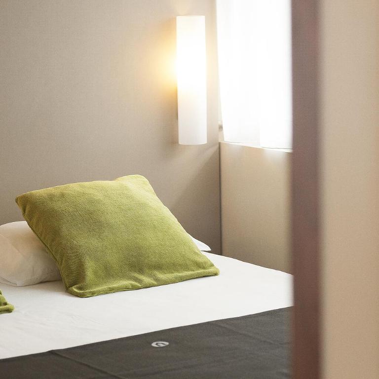 Campanile Bourges Nord - Saint-Doulchard - Chambre Double Standard - 8