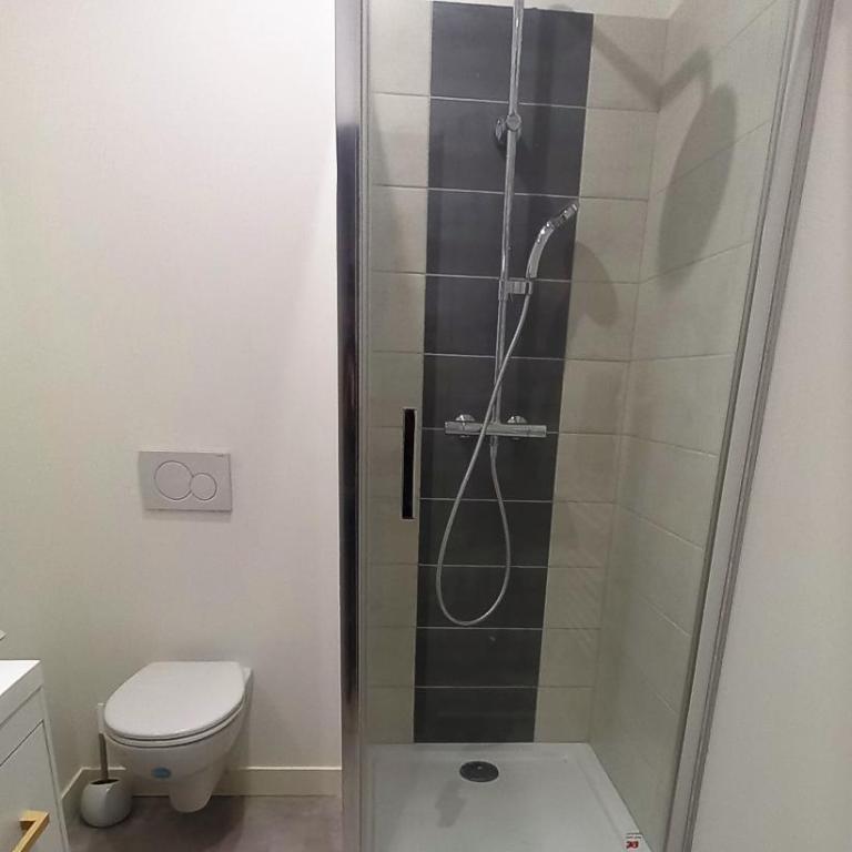Histoire de Loire - AUBANCE - Chambre Double avec Salle de Bains Commune - 2
