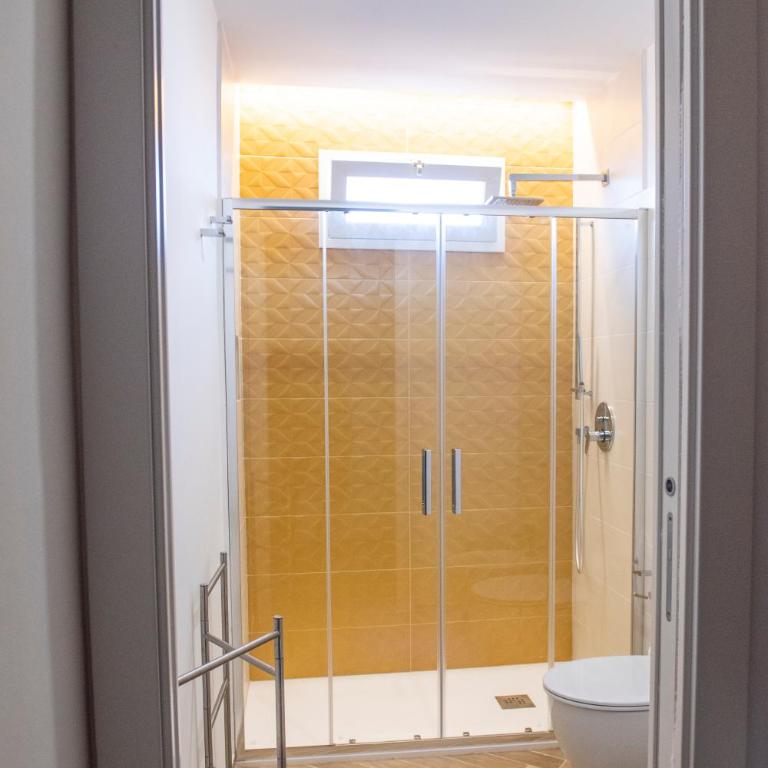 Chiocciola Apartment sul lungomare tremoli, parcheggio gratuito - Appartamento con 1 Camera da Letto - 35