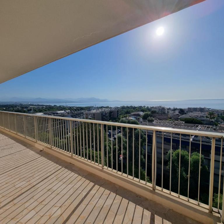 LUXURY APPARTEMENT Vue MER PANORAMIQUE - Appartement - Vue sur Mer - 20