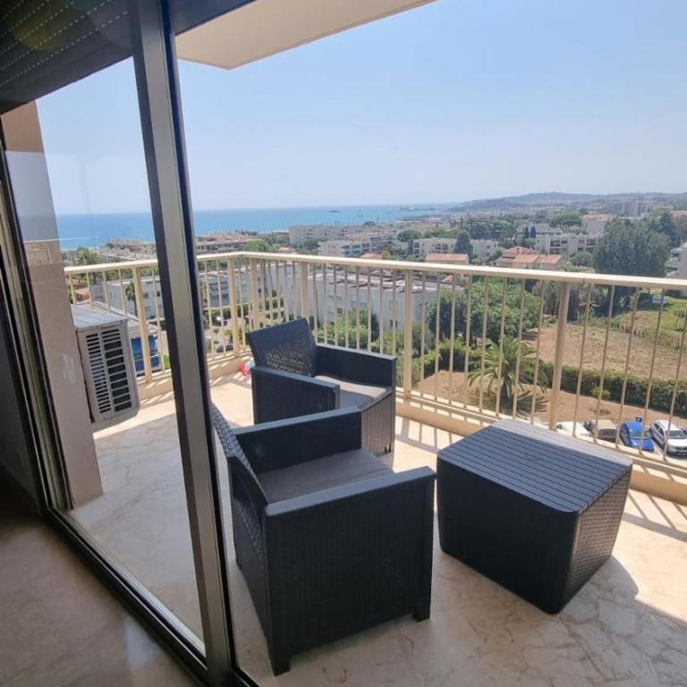 LUXURY APPARTEMENT Vue MER PANORAMIQUE - Appartement - Vue sur Mer - 23