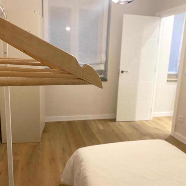 Precioso apartamento junto a Casco Viejo - Two-Bedroom Apartment - 12
