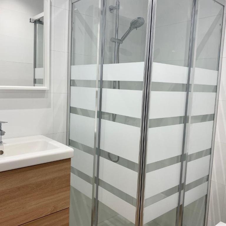 Precioso apartamento junto a Casco Viejo - Two-Bedroom Apartment - 15