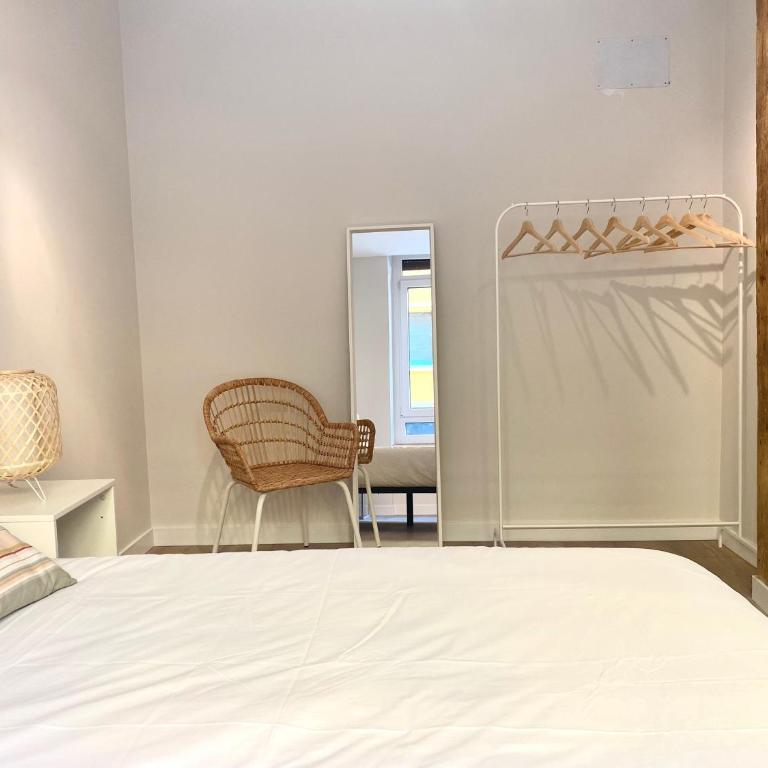 Precioso apartamento junto a Casco Viejo - Two-Bedroom Apartment - 19