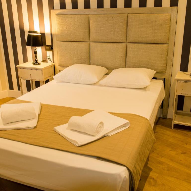 AB Apartamentos Museum - Apartamento de 1 dormitorio con balcón - 12