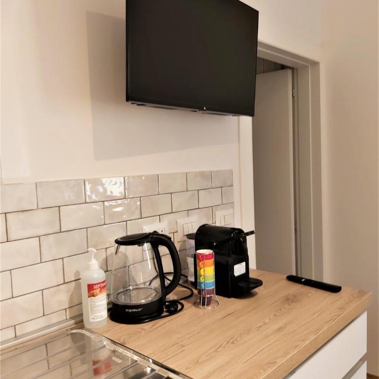 Bologna Apartment - Two-Bedroom Apartment - 9