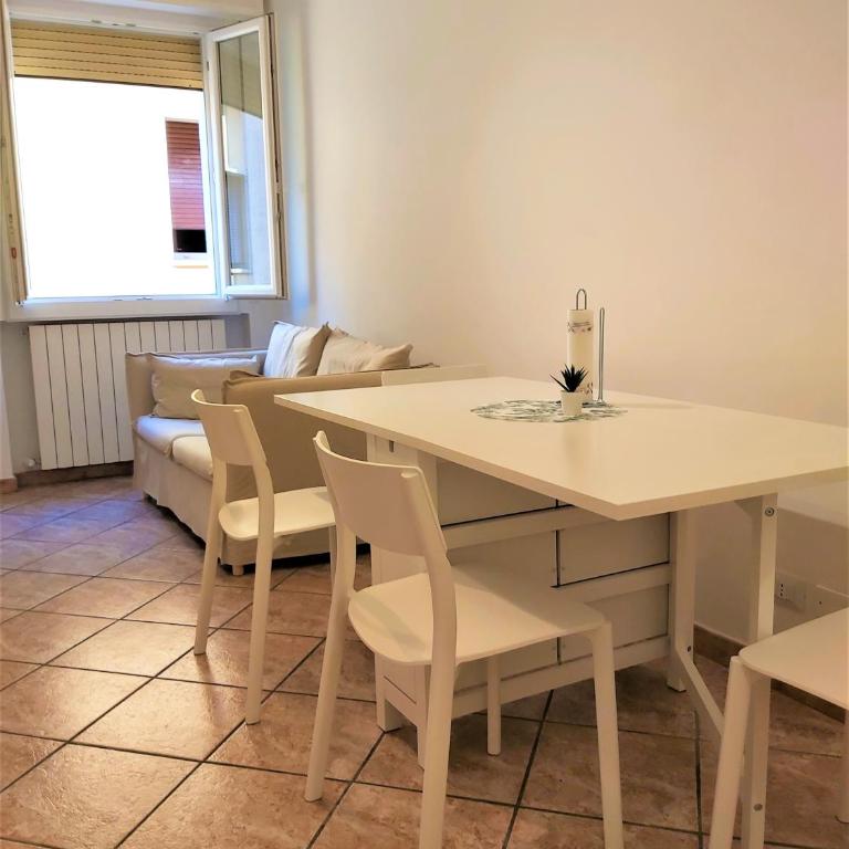 Bologna Apartment - Two-Bedroom Apartment - 12