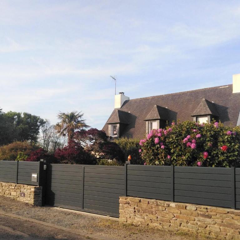 Holiday Home in Perros-Guirec near Beaches - Casa Vacanze con 4 Camere da Letto - 6