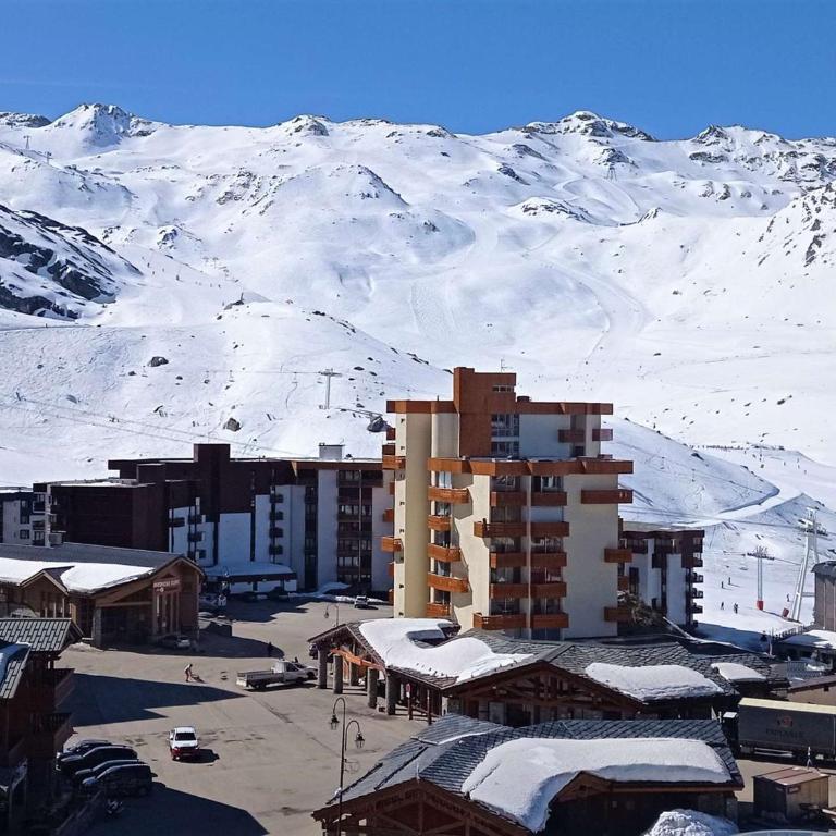 Appartement rénové 47m² - 6 pers, proche pistes et commodités, quartier animé, parking inclus - FR-1-545-32 - Appartamento - 16