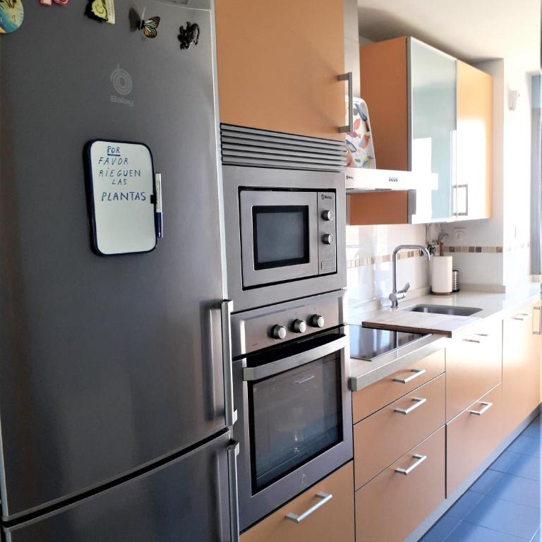 Atico Mirador Paseo Antonio Banderas primera linea de playa y piscina - Apartamento de 2 dormitorios - 21