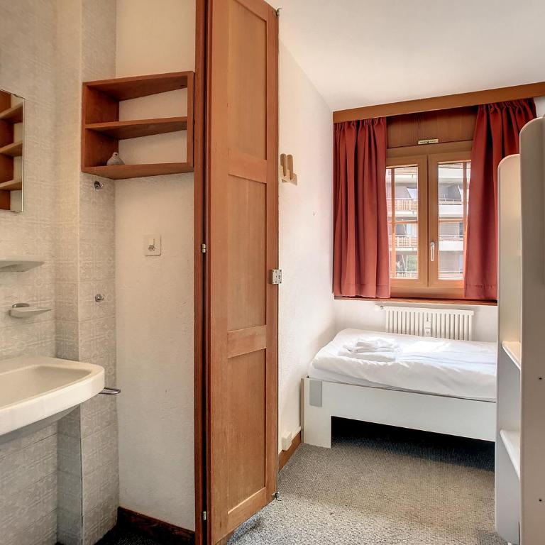 Apartment Jacky 7 - Appartement 2 Chambres avec Balcon et Vue sur les Montagnes - 7