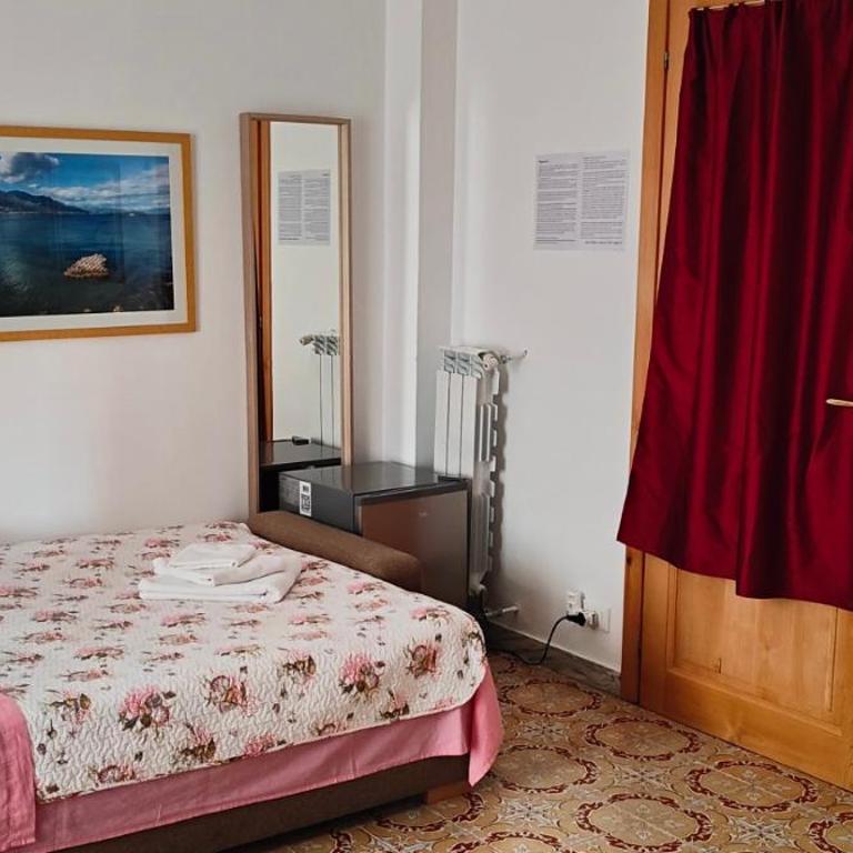 Gaeta Holidays - Camera Familiare con Balcone e Bagno Privato Esterno - 28