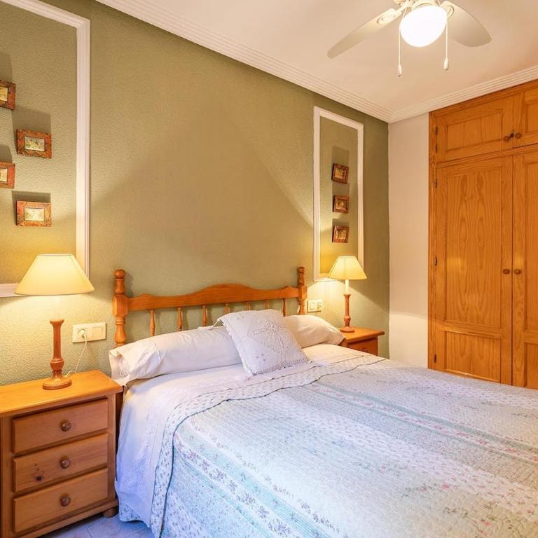 IDEAL para VERANO con PISCINA e INVIERNO con COCINA de LEÑA - Apartamento con vistas a la piscina - 14