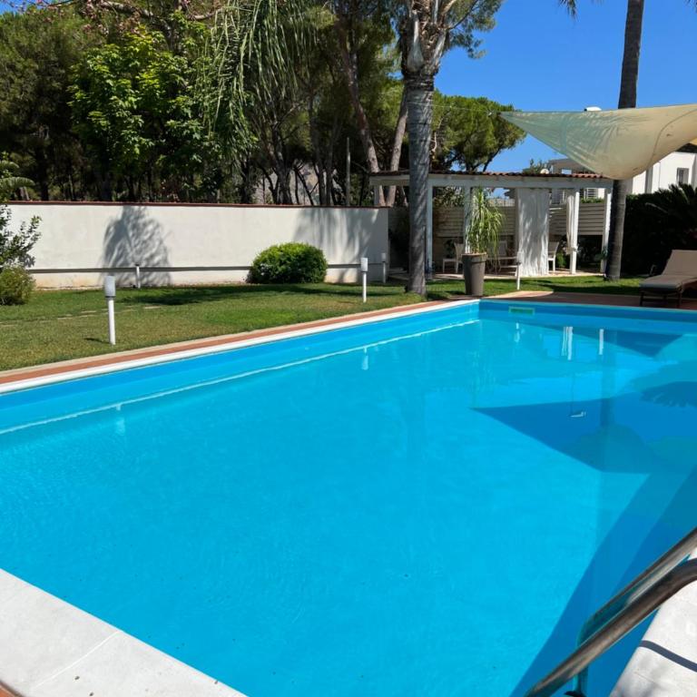 Villa Losanna - Villa con piscina privada - 10