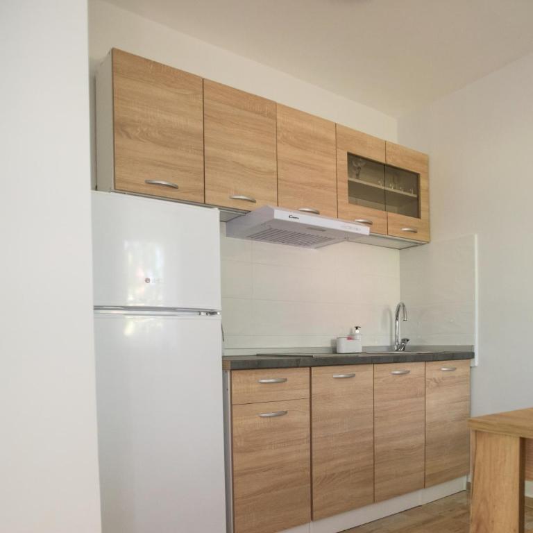 Apartman Studio Blue - Studio Apartment - 11