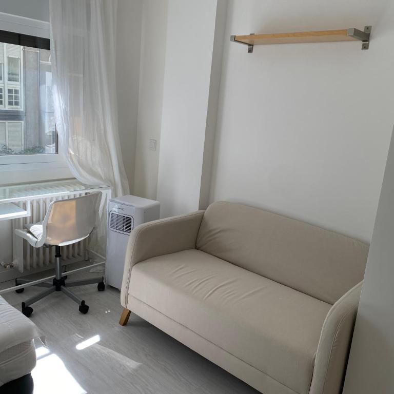 Apartamentos Goya 75 - Superior Studio - 1