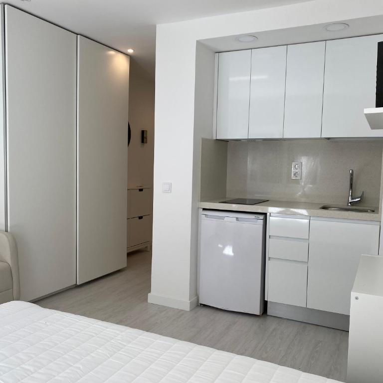 Apartamentos Goya 75 - Superior Studio - 4